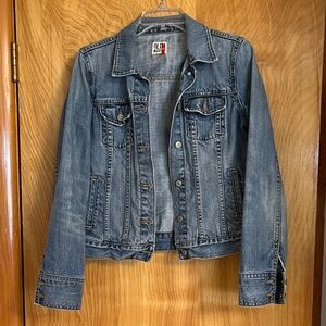 Old Navy Women's Classic Blue Jean Jacket